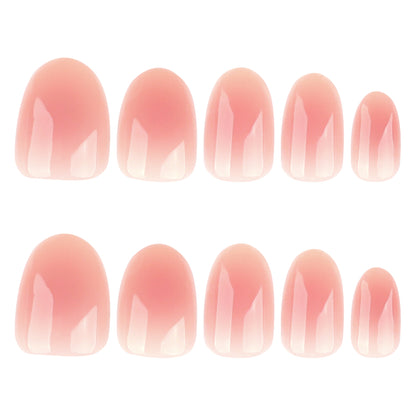 Kunstvolle Gel-Nägel mit elegantem Hochglanz-Finish Brehn