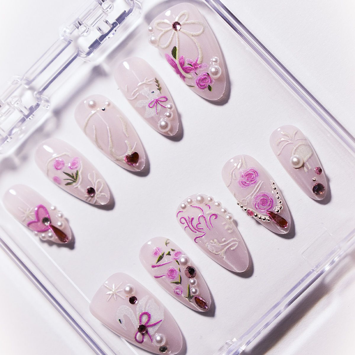 Floral Art Press-On Nail Set Brehn