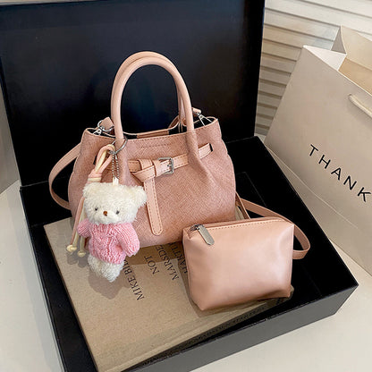 Vintage-Style Textured Handtasche