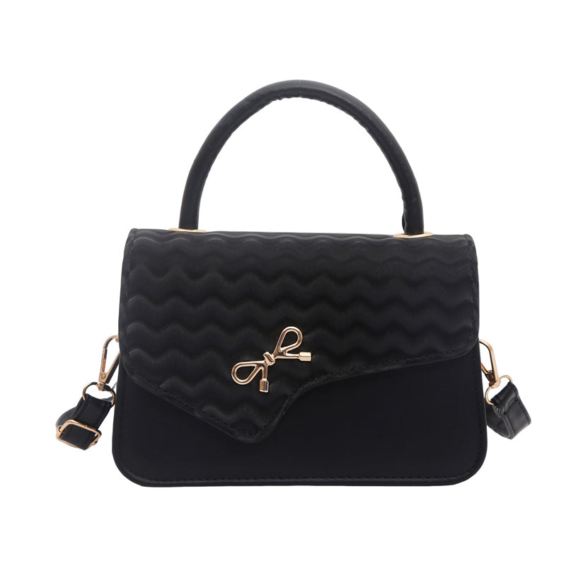 WoChic Texturierte Handtasche Brehn