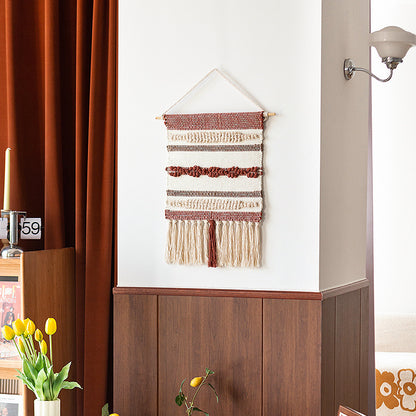 Gewebter Boho-Wandbehang mit Makramee-Fransen und handgearbeitetem Strukturrelief Brehn
