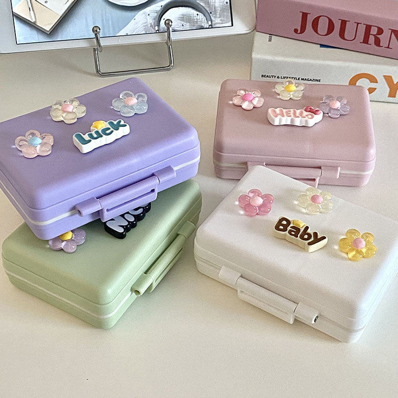 Praktische Aufbewahrungsbox mit Bunten Blumenapplikationen Brehn