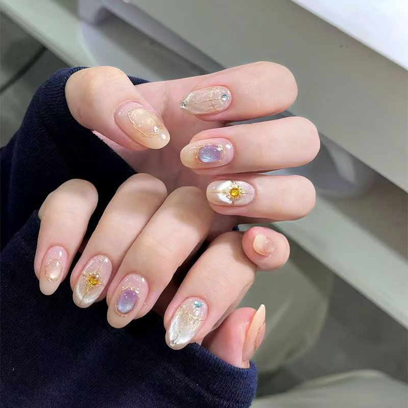 Dekorative Florale Press-On Nagelkunst