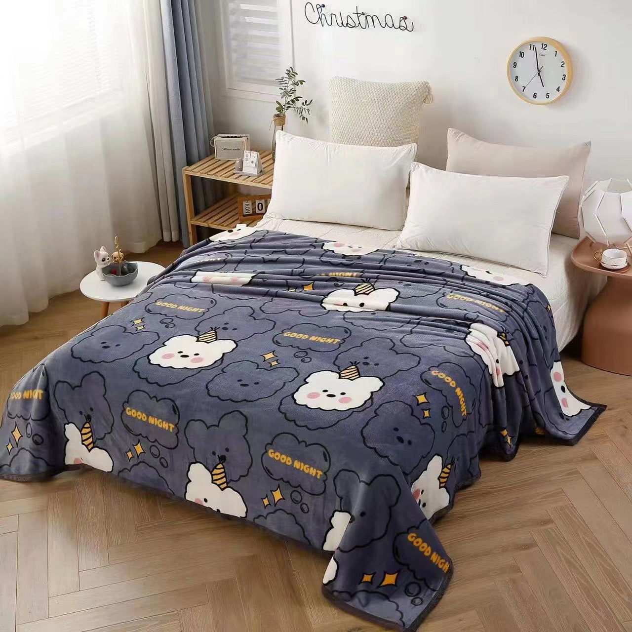 Damen Fluffy Kuscheldecke mit verspieltem Wolkenmuster Brehn