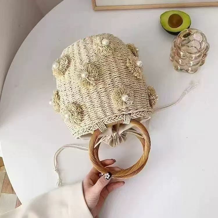 Raffinierte Handtasche mit Perlenapplikationen Brehn