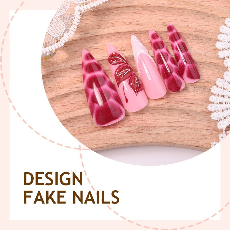 Kunstnagelset mit extravaganten Designs Brehn