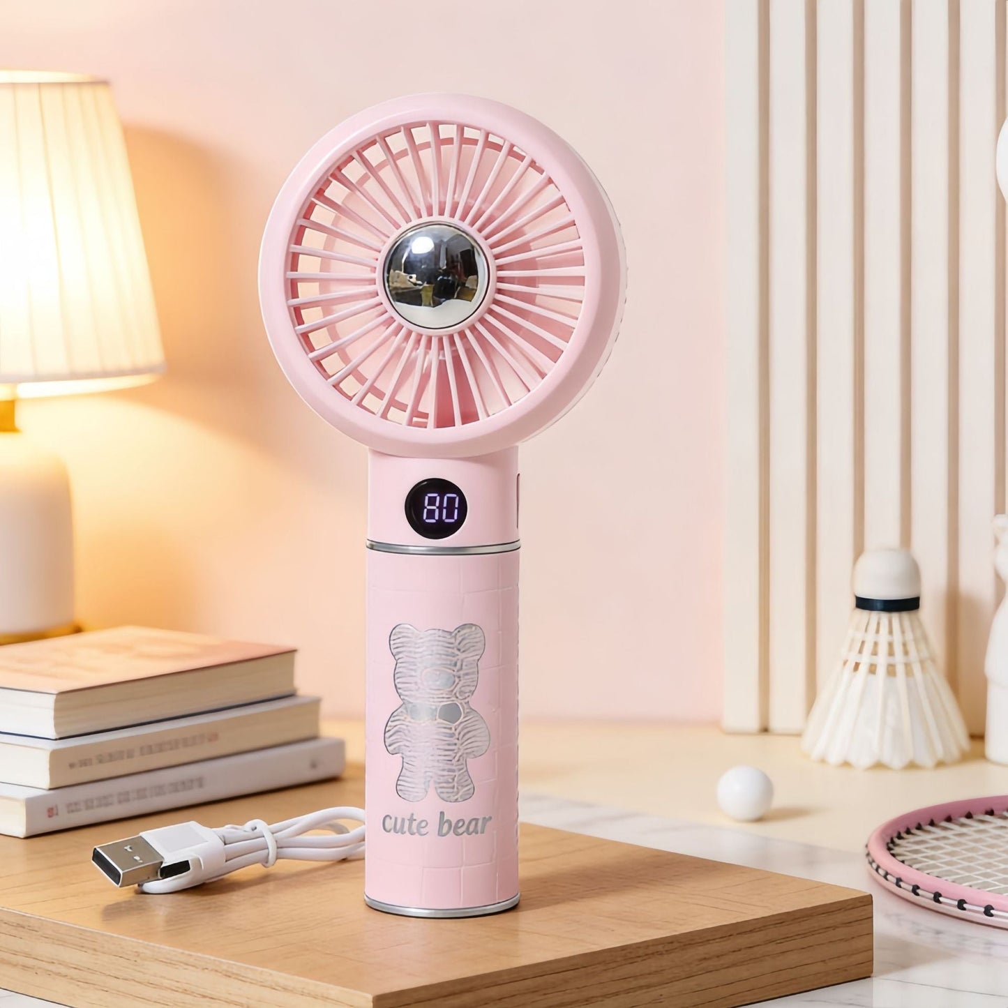 Damen tragbarer Mini-Handventilator mit digitaler Temperaturanzeige und süßem Bären-Design Brehn