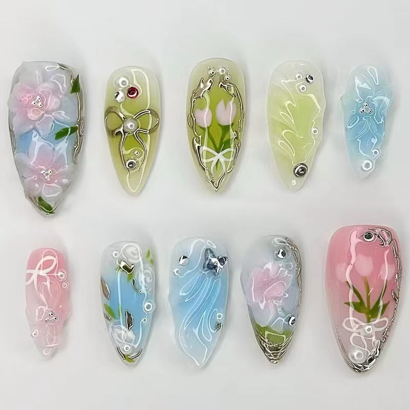 Künstlerisches Floral- und Stern-Applikationen Press-On Nagelset Brehn