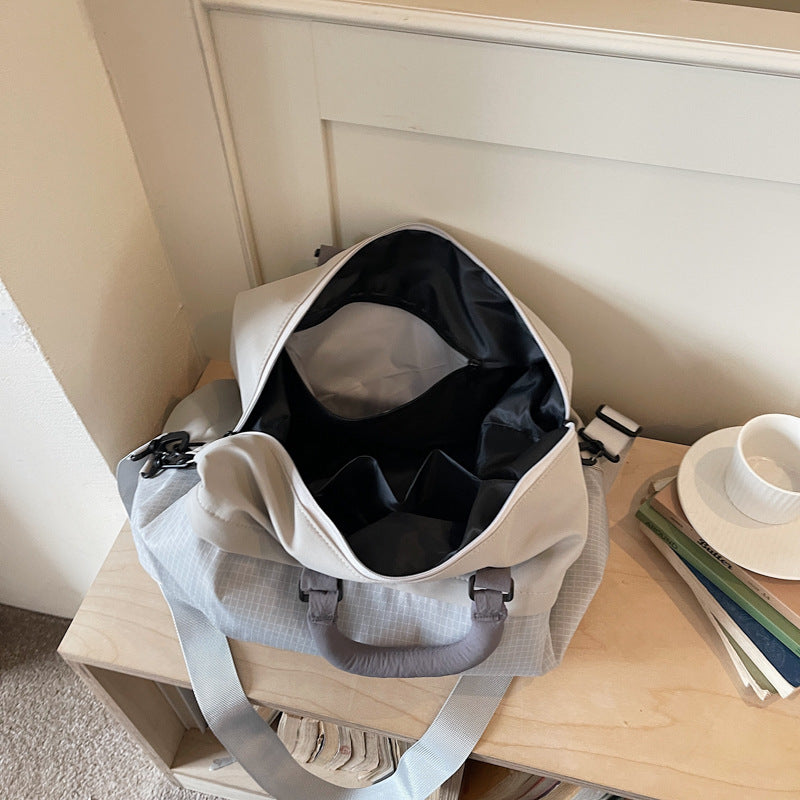 Multifunktionale stilvolle Reiseloftasche