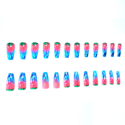 Erdbeer-inspirierten Acryl-Nageldesign Brehn