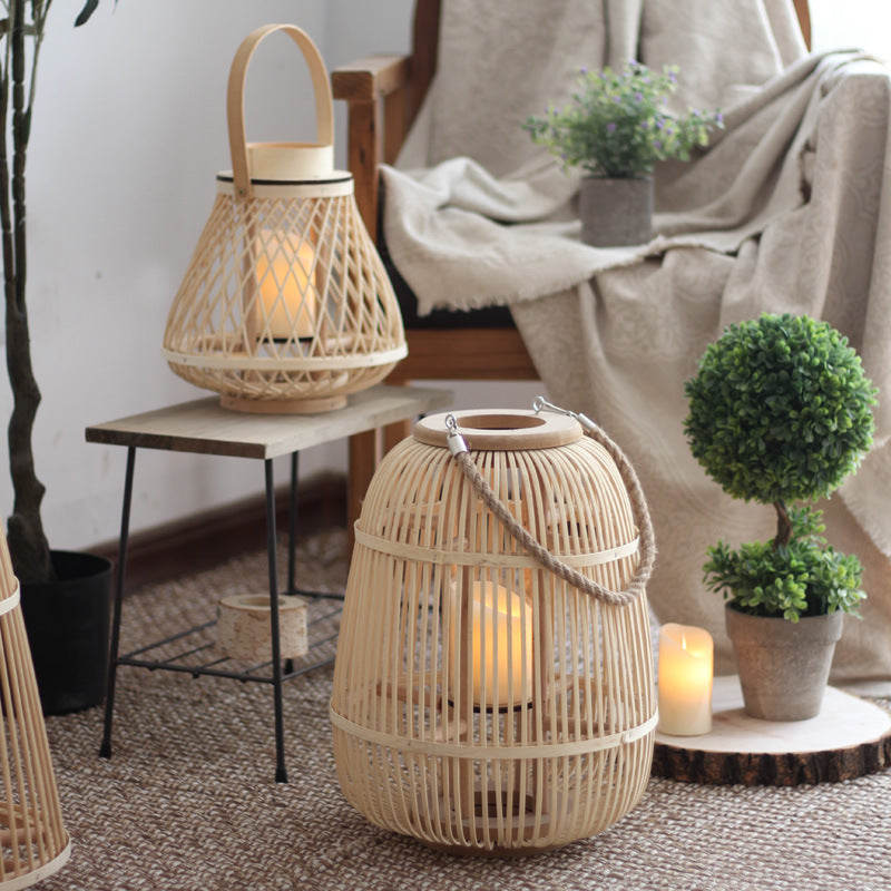 Stilvolle Rattan-Laterne Brehn