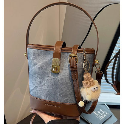 Elegante Strukturierte Eimer Tasche Brehn