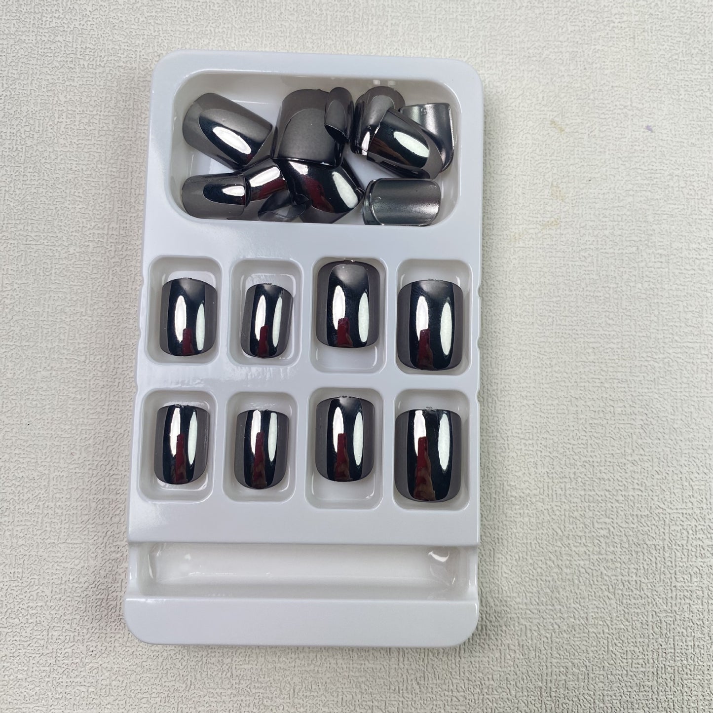 Premium Glänzendes Press-On Nagelset Brehn
