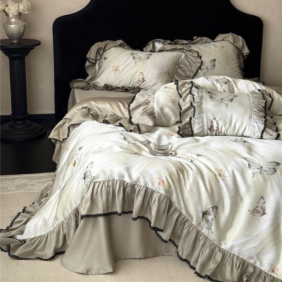 Luxuriöser Rüschenschmetterlings-bestickter Satin-Bettbezug Set