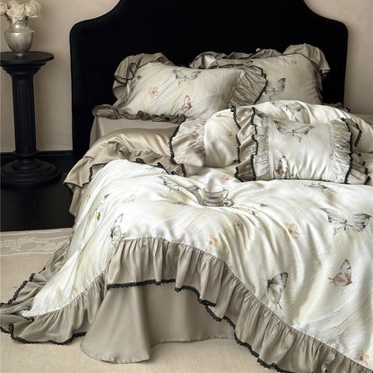 Luxuriöser Rüschenschmetterlings-bestickter Satin-Bettbezug Set