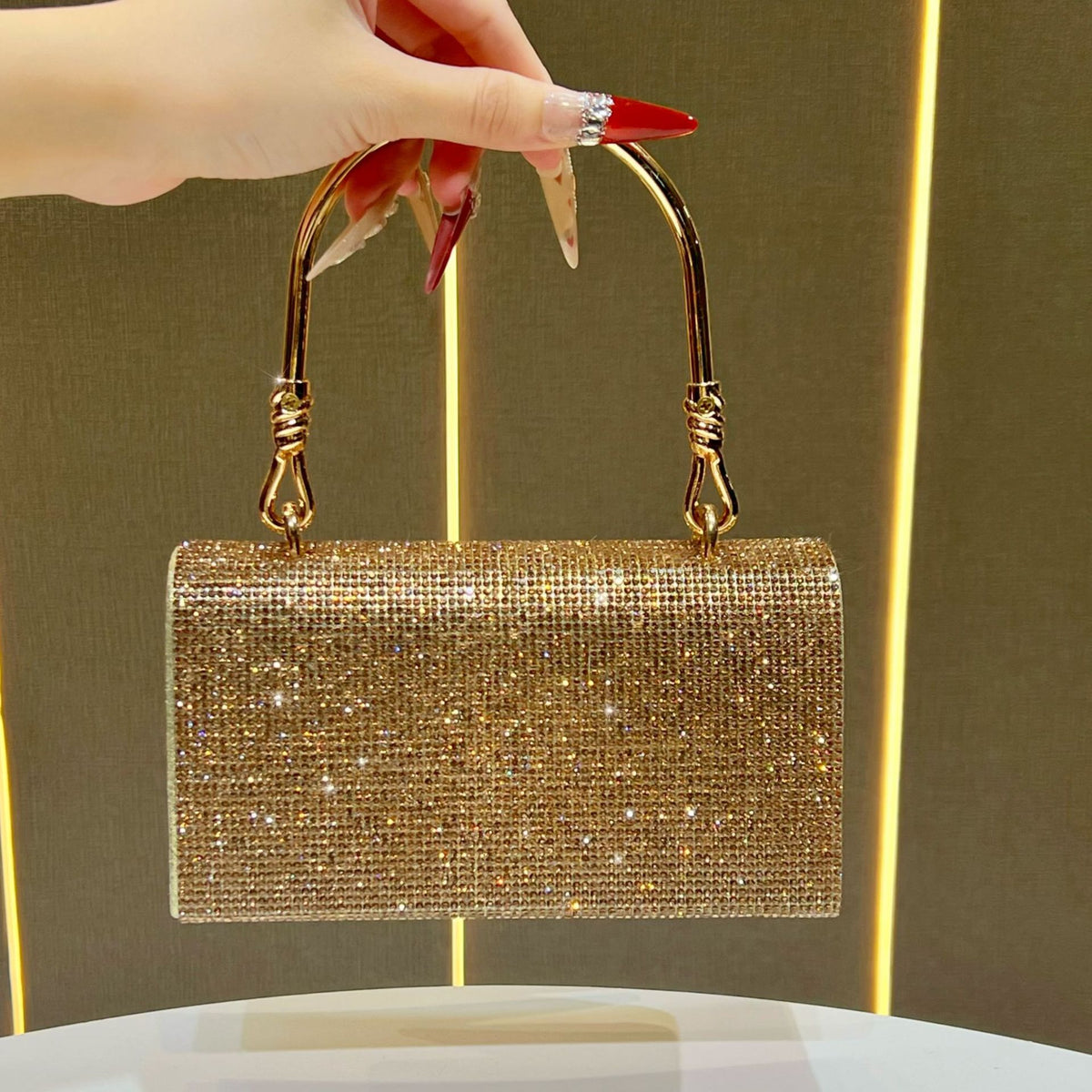 Glamouröse Strass Abendtasche
