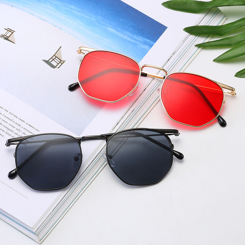 Damen modische geometrische Sonnenbrille mit elegantem Metallrahmen Brehn