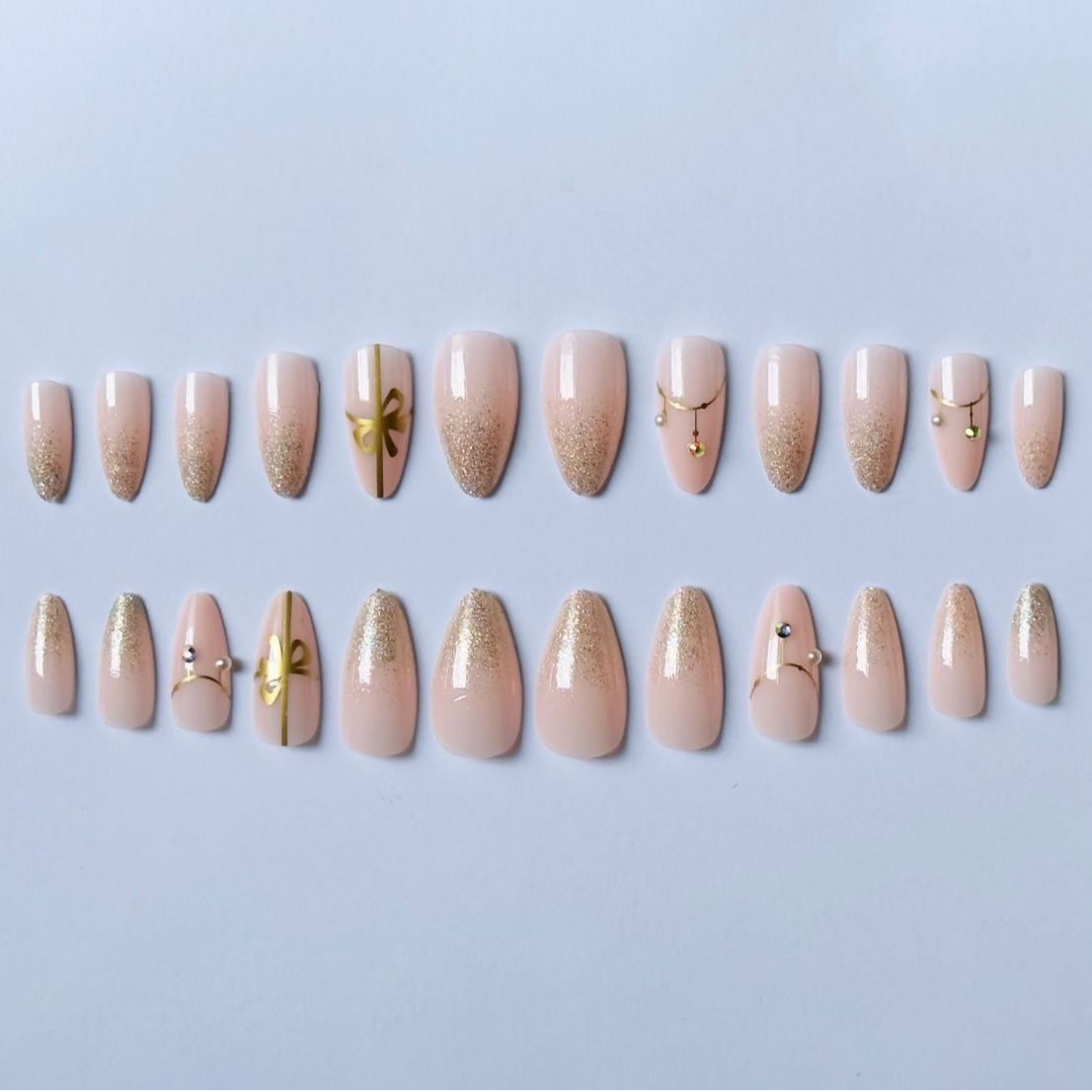 Nail Art Design Kit mit Perlen und Glitzer