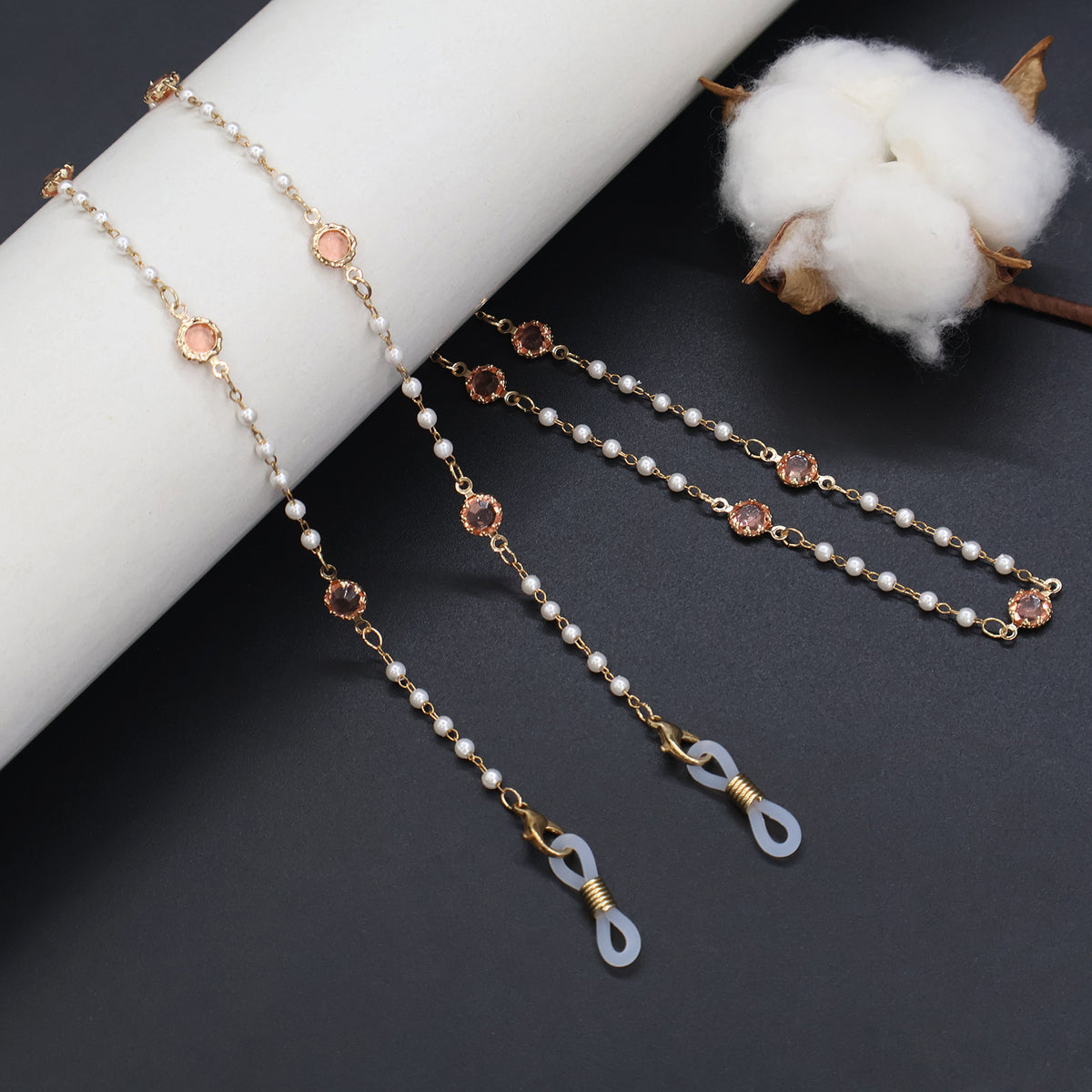 Elegante Perlen- und Kristall-Brillenband Brehn