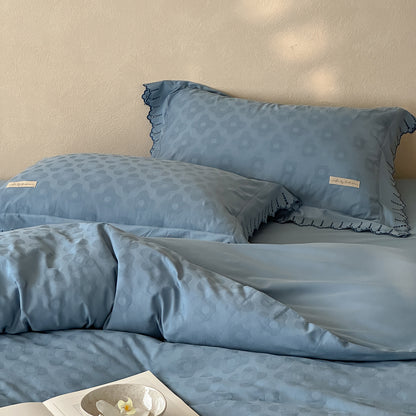 Gekräuselter bestickter Jacquard Bettbezug Set