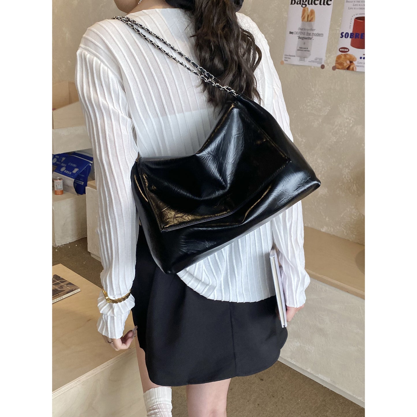 Chic Faltüber Schultertasche Brehn