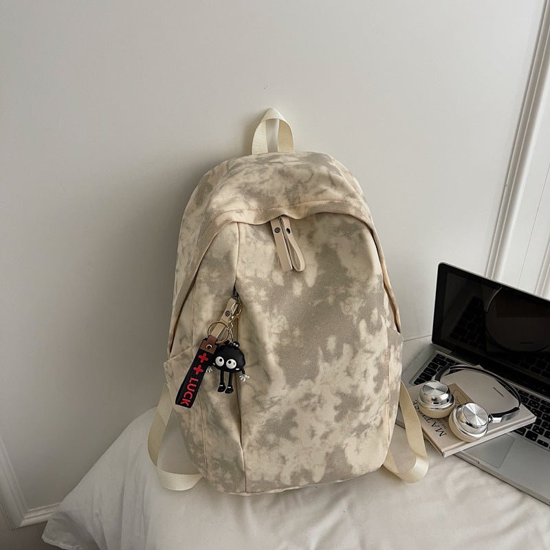Modischer Rucksack mit Praktischem Design und Dekorativem Anhänger Brehn