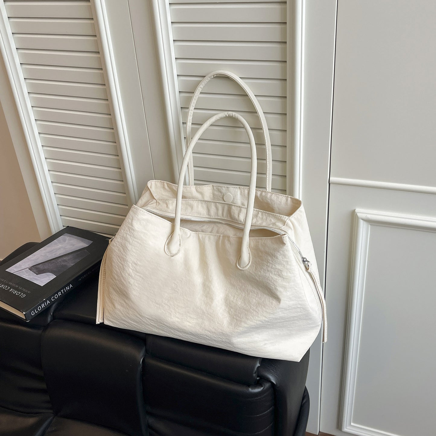 Elegante und Multifunktionale Handtasche Brehn