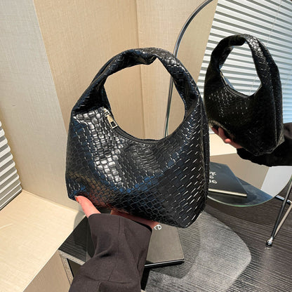 Textured Faux Leder Hobo Tasche Brehn