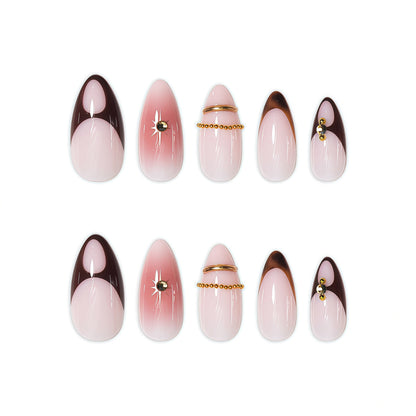 Glamouröse dekorative Press-on-Nagelkunst Brehn