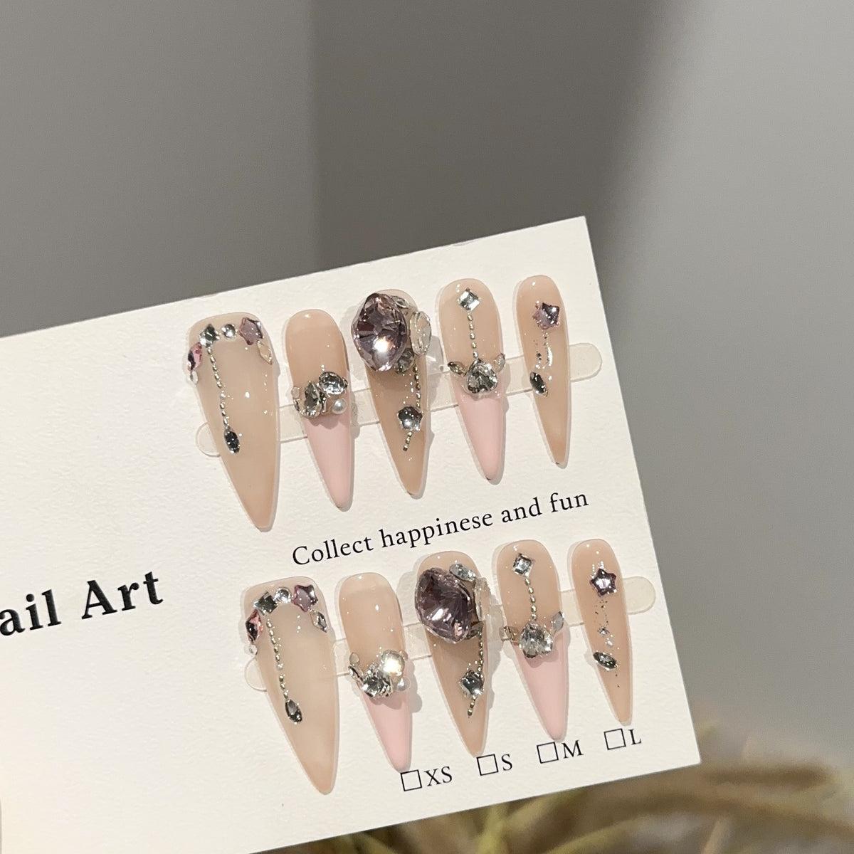 Elegante mit Strass verzierte Press-On Nägel 1790730559