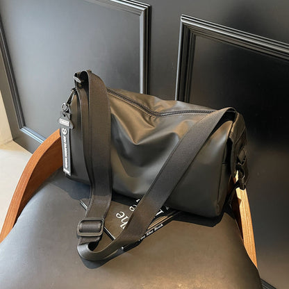 Elegante Mehrzweck-Schultertasche Brehn