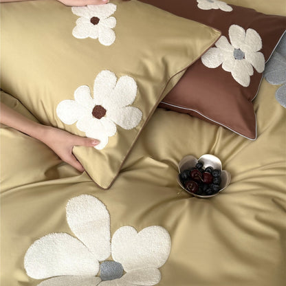 Floral Appliqué Satin-Feel Bettbezug Set mit Chenille Blumenakzenten