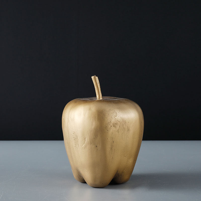Skulptierte dekorative Obstfigur