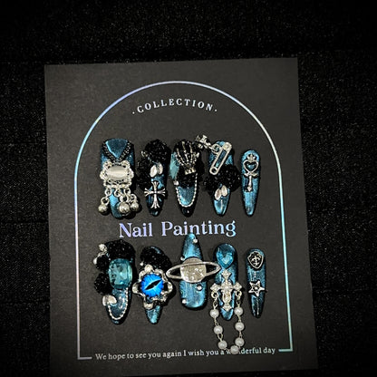 Künstlerisches Themen-Press-On-Nagelkunst-Set