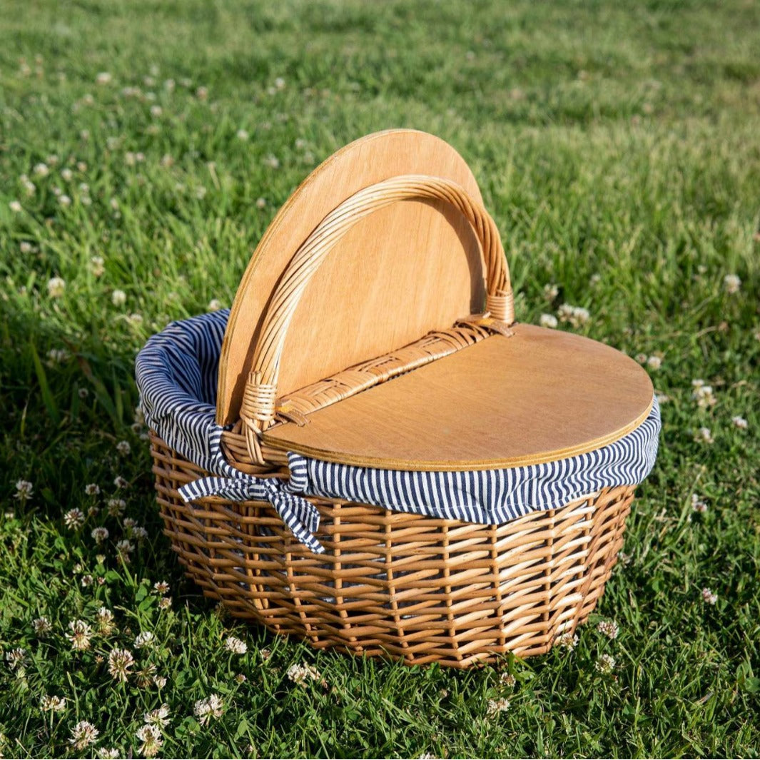 Damen Picknickkorb mit praktischem Holzdeckel und gestreiftem Innenfutter Brehn
