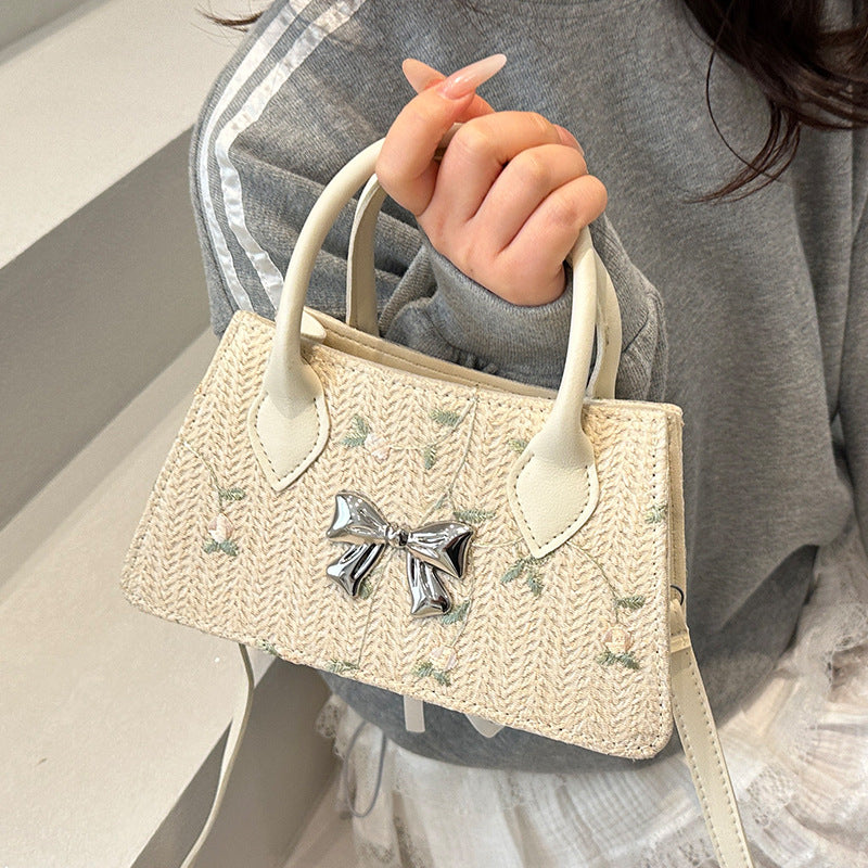 Elegante bestickte Mini-Handtasche
