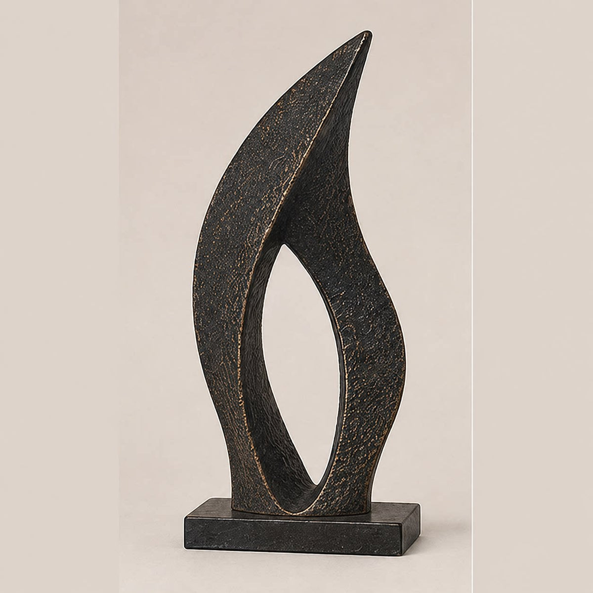 Abstrakte moderne dekorative Skulptur