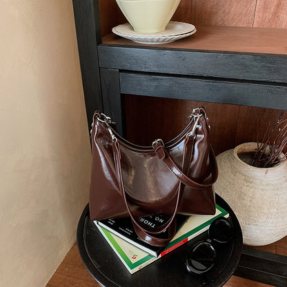 Premium-Leder-Slouch-Umhängetasche