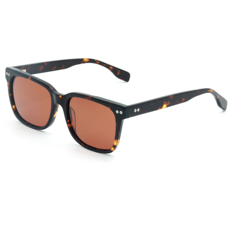 Damen Modische Sonnenbrille im eleganten Schildpatt-Design Brehn