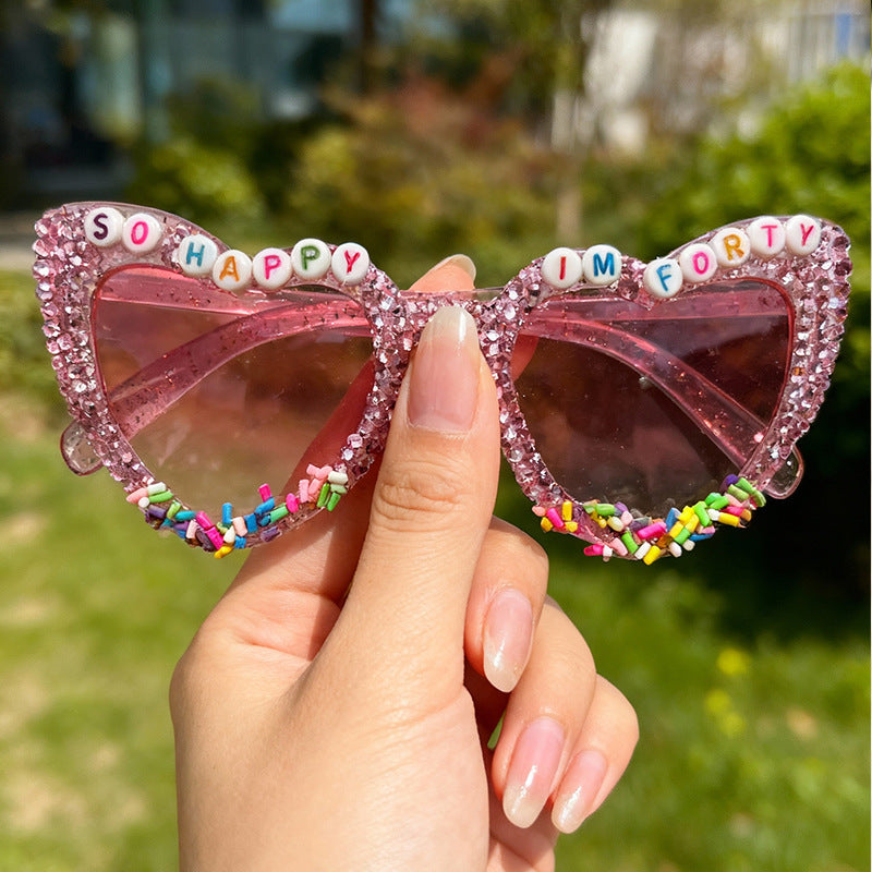 Dekorative Katzenaugen-Sonnenbrille mit Rhinestones Brehn