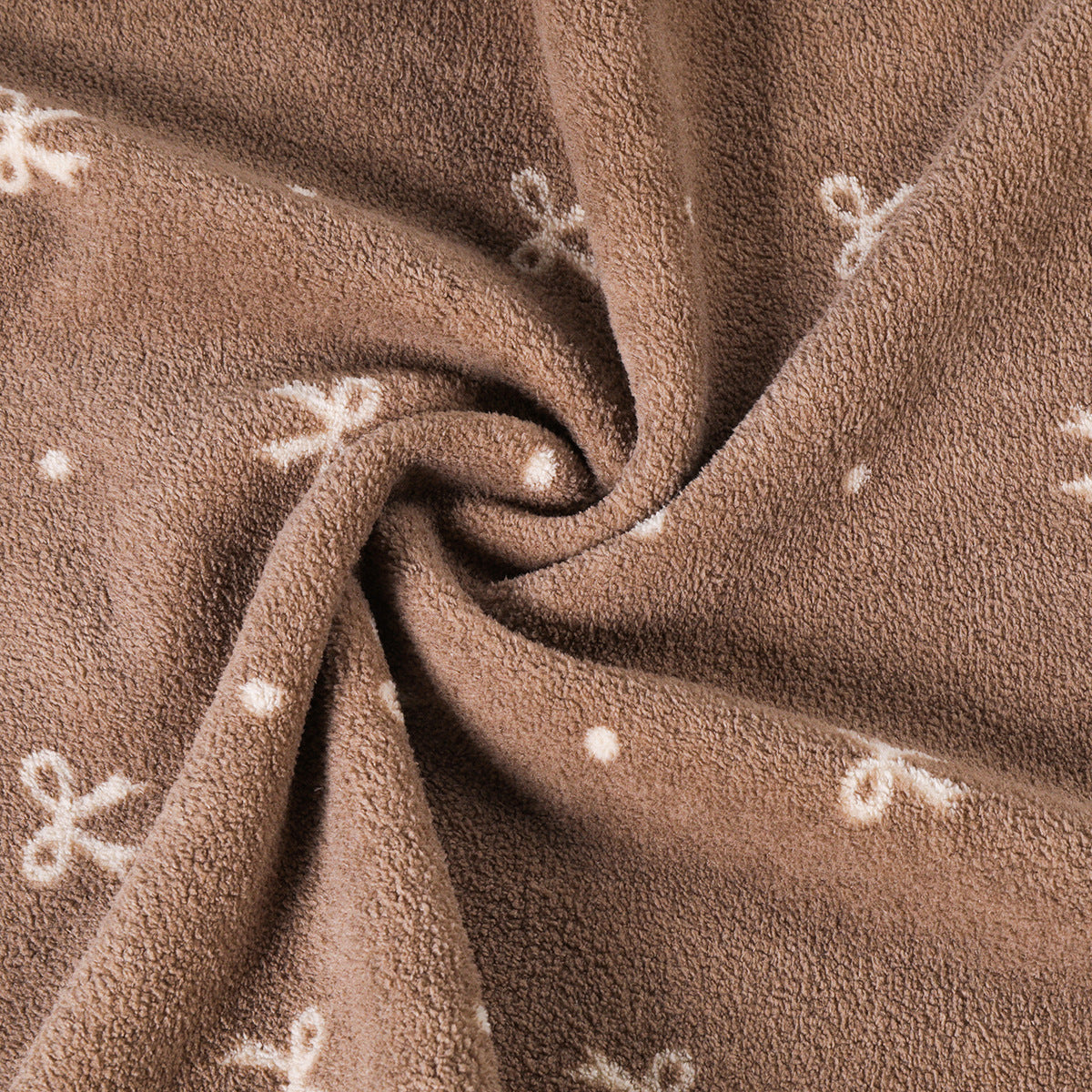 Damen Kuschelige und hochwertige Tagesdecke Brehn
