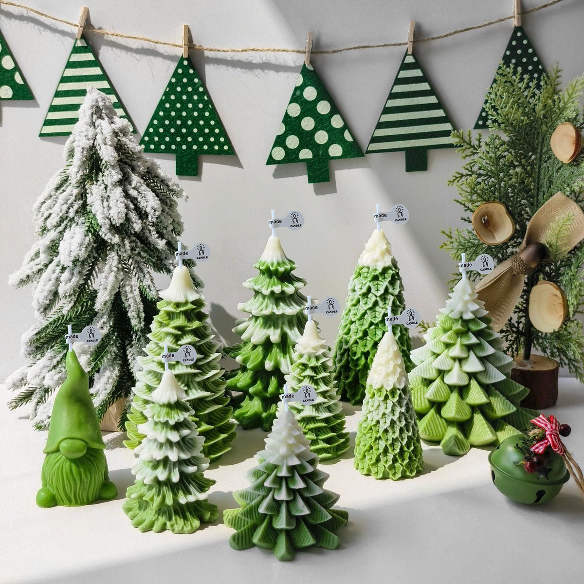Weihnachtsbaumförmige Kerze