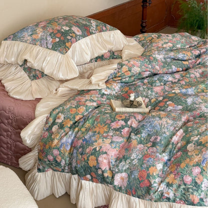 Florale Bettwäsche-Garnitur mit plissiertem Volant und Vintage-Blumenprint