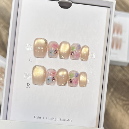 Künstlerisches Blumen-Design Press-On Nail Set Brehn