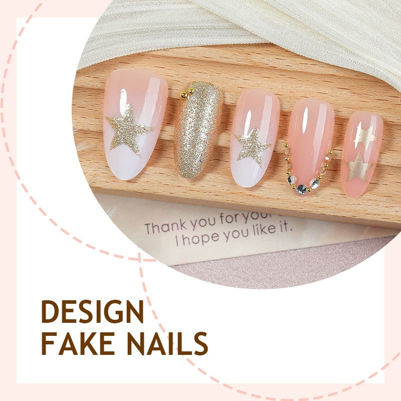 Kunstnagelset mit glamourösen Verzierungen Brehn