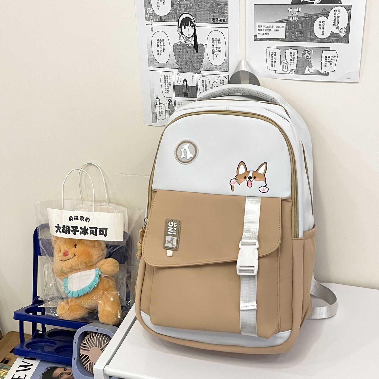 Adorable Charakter-inspirierte Schultasche