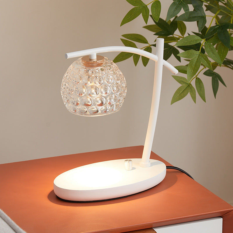 Zeitgenössische dekorative Tischlampe