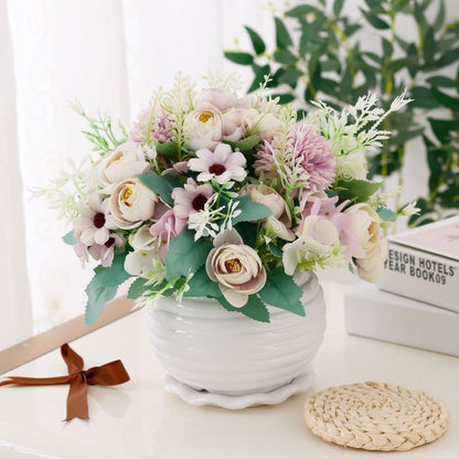 Lebendige künstliche Blumenarrangement