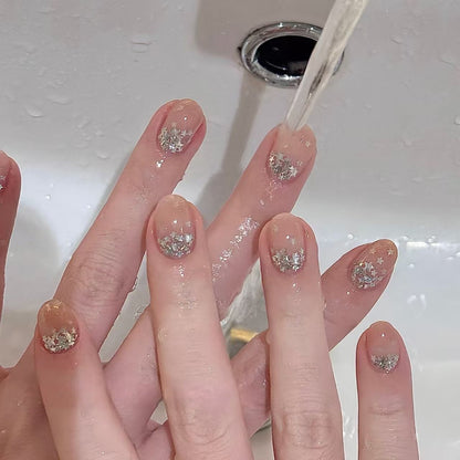 Glitzernde Sternnail Art