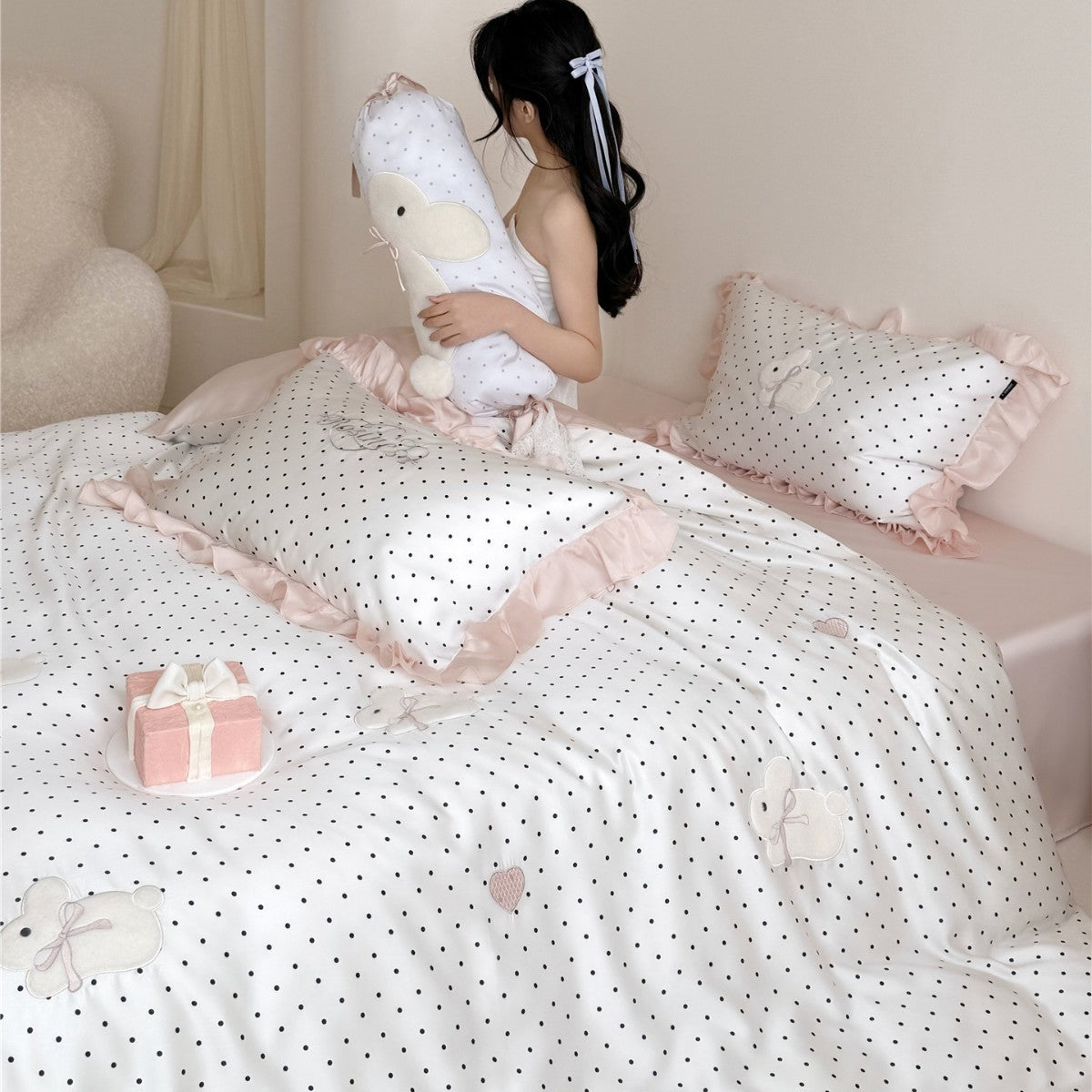 Polka Dot Bestickte Bunny Baumwollsatin Bettbezug Set